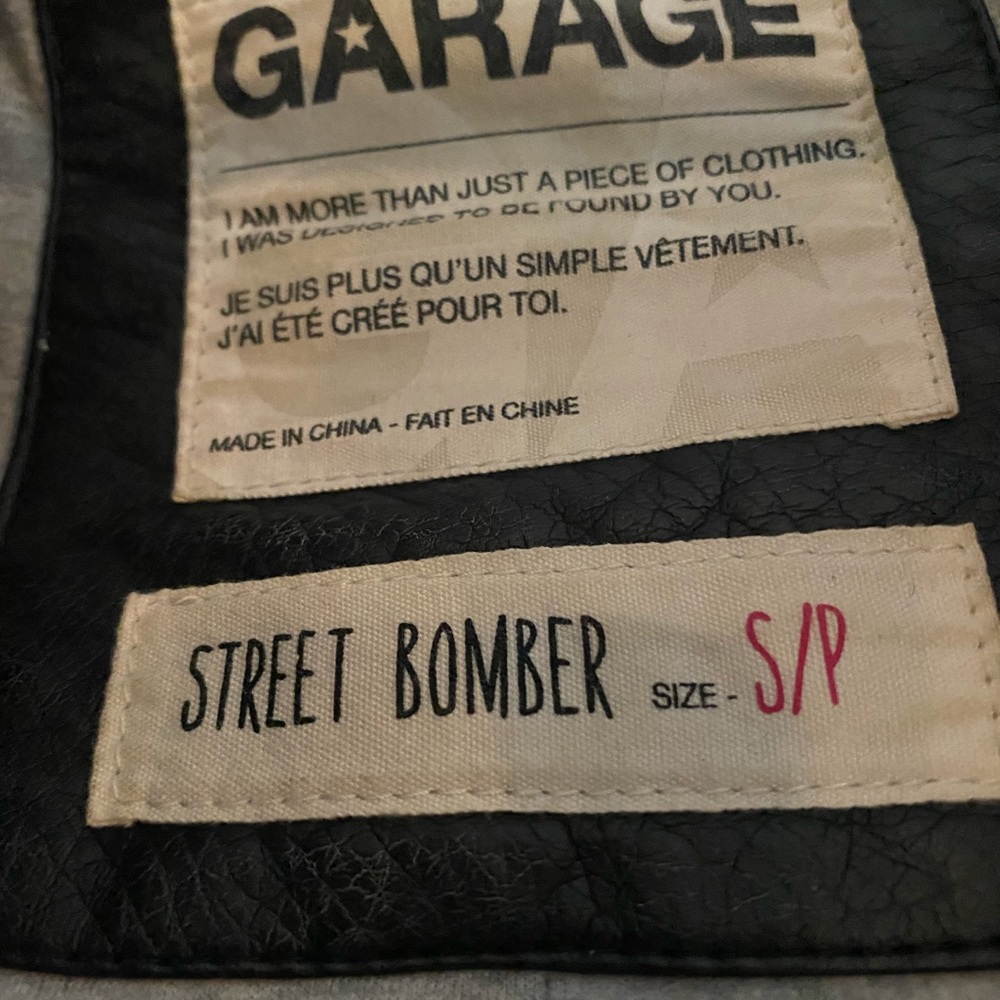 Black+gray bomber - Picture 3 of 3